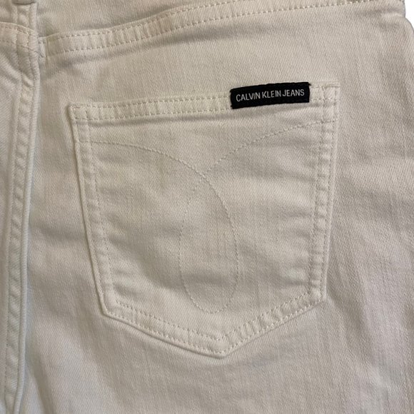 CALVIN KLEIN WHITE HIGH RISE BUTTON FLY RAW ROLLED CUFF DENIM SHORTS SZ 26 - Picture 7 of 11